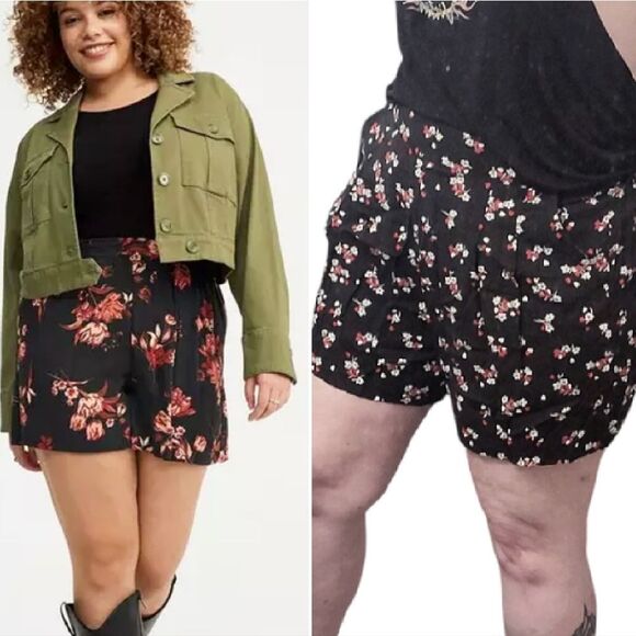 Torrid Black Red Hearts Floral Print Pull On High Rise Shorts Size 10 - Picture 1 of 16
